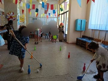 Дружба — это сила! В пгт. Куйбышево прошел замечательный праздник «В дружном кругу», приуроченный ко Дню дружбы