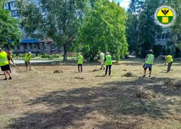 В Мелитополе продолжаются работы по благоустройству общественных территорий