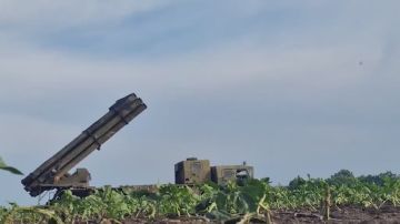 Торнадо на командном пункте врага