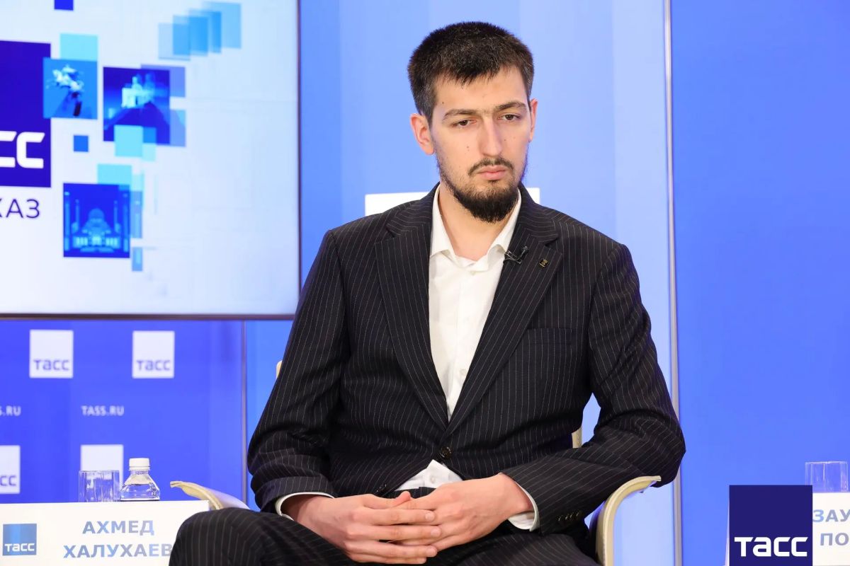 Главное из заявлений, а также фоторепортаж с пресс-конференции в Региональном информационном центре "ТАСС Кавказ" в Пятигорске, посвященной проведению 5-8 августа Всероссийского молодежного образовательного форума... Главное из заявлений, а также фоторепортаж с пресс-конференции в Региональном информационном центре "ТАСС Кавказ" в Пятигорске, посвященной проведению 5-8 августа Всероссийского молодежного образовательного форума...
