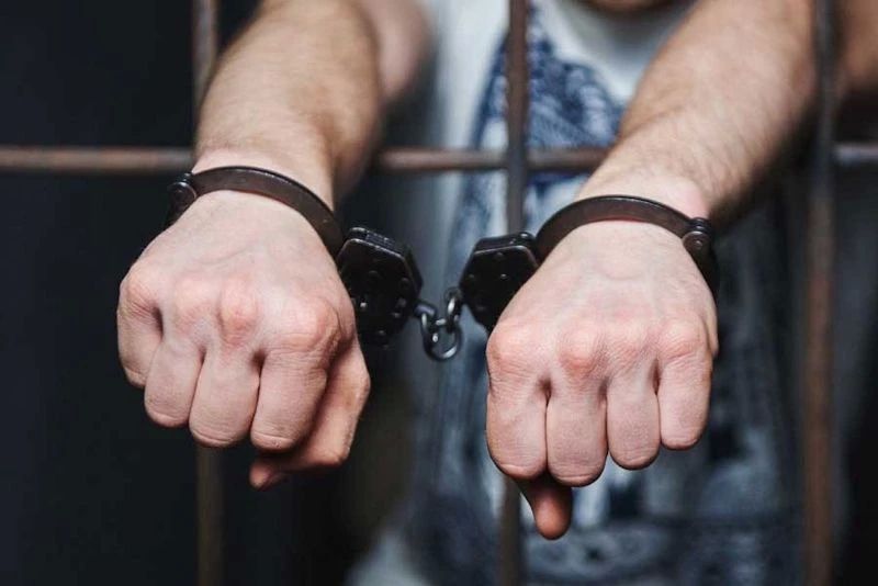 25 лет строгого режима получил житель Бердянска за подготовку серии терактов против сотрудников МВД региона и членов партии "Единая Россия"
