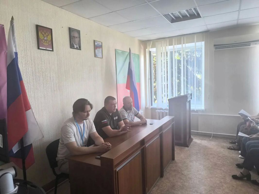 В Куйбышевском муниципальном округе состоялось расширенное заседание местного политического совета Партии «Единая Россия» В Куйбышевском муниципальном округе состоялось расширенное заседание местного политического совета Партии «Единая Россия»