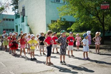 Спортивная зарядка прошла в детском садике № 48 «Мишка»