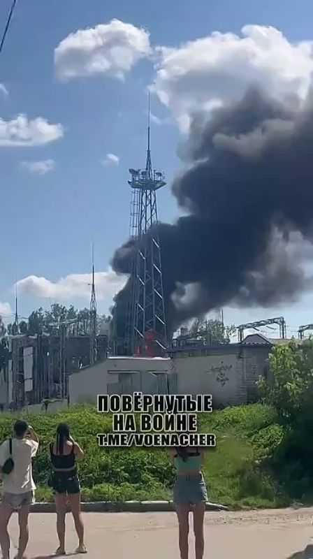 И в Харькове пожар. Горела электроподстанция