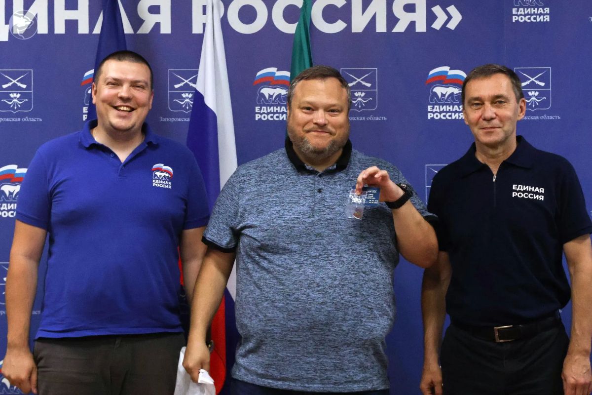 Ряды Единой России пополнились новыми активистами Ряды Единой России пополнились новыми активистами