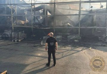 Что осталось от ТЦ "Эпицентр" в Запорожье
