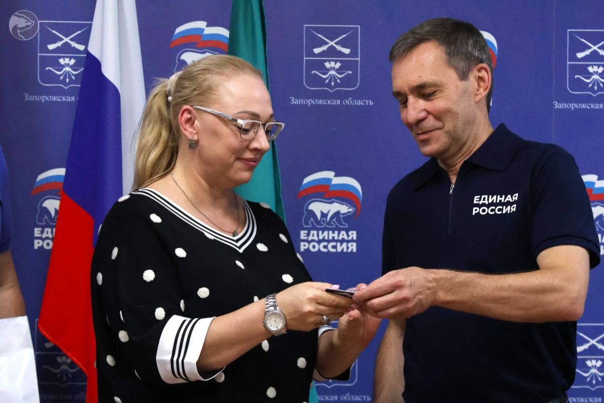 Ряды Единой России пополнились новыми активистами Ряды Единой России пополнились новыми активистами