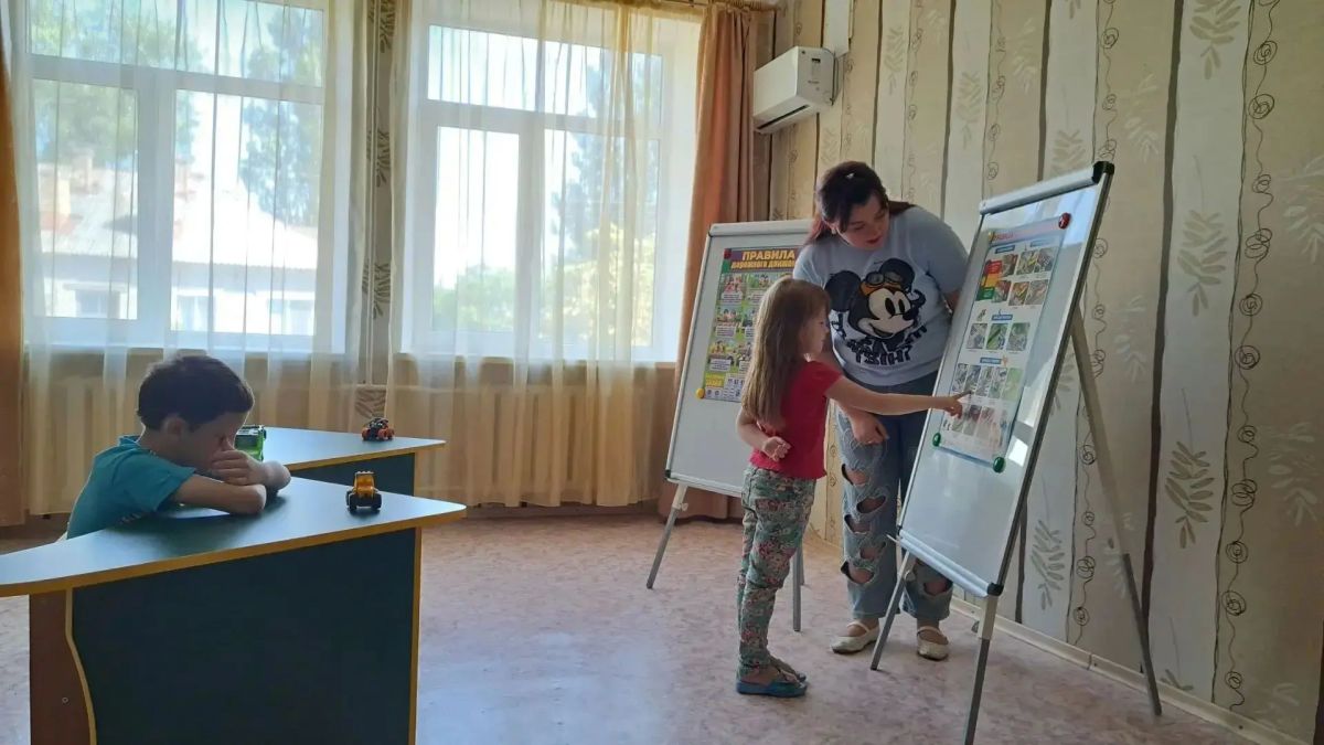 В ГБУ "Комплексный центр социального обслуживания населения" Министерства труда и социальной политики Запорожской области в отделении помощи матерям с детьми до 3-х лет обособленного подразделения г. Бердянск прошло... В ГБУ "Комплексный центр социального обслуживания населения" Министерства труда и социальной политики Запорожской области в отделении помощи матерям с детьми до 3-х лет обособленного подразделения г. Бердянск прошло...