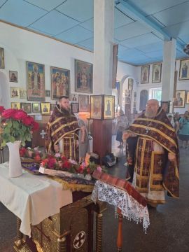 Медовый Спас и начало Успенского поста: праздник в СвятоПетроПавловском храме Васильевки
