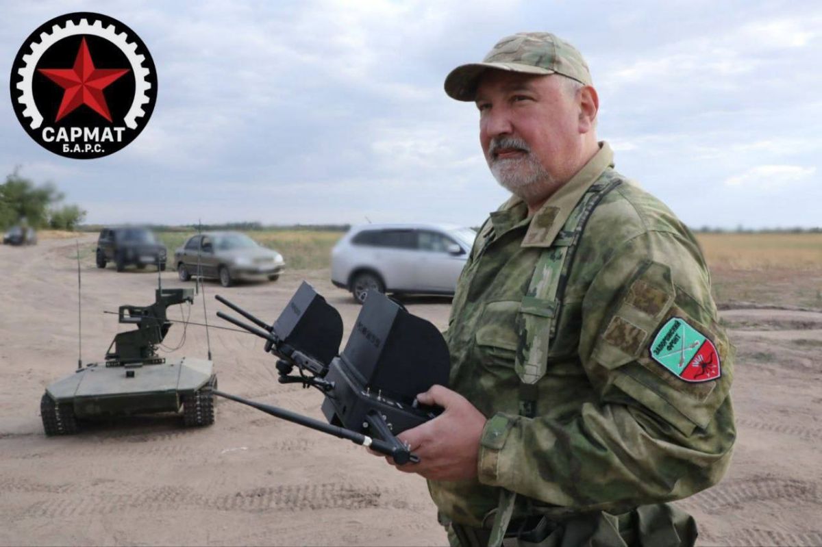 Евгений Балицкий: Ровно два года назад Генеральным штабом Вооружённых сил Российской Федерации была подписана директива о формировании добровольческого отряда роботизированных комплексов и систем Б.А.Р.С. «Сармат»... Евгений Балицкий: Ровно два года назад Генеральным штабом Вооружённых сил Российской Федерации была подписана директива о формировании добровольческого отряда роботизированных комплексов и систем Б.А.Р.С. «Сармат»...
