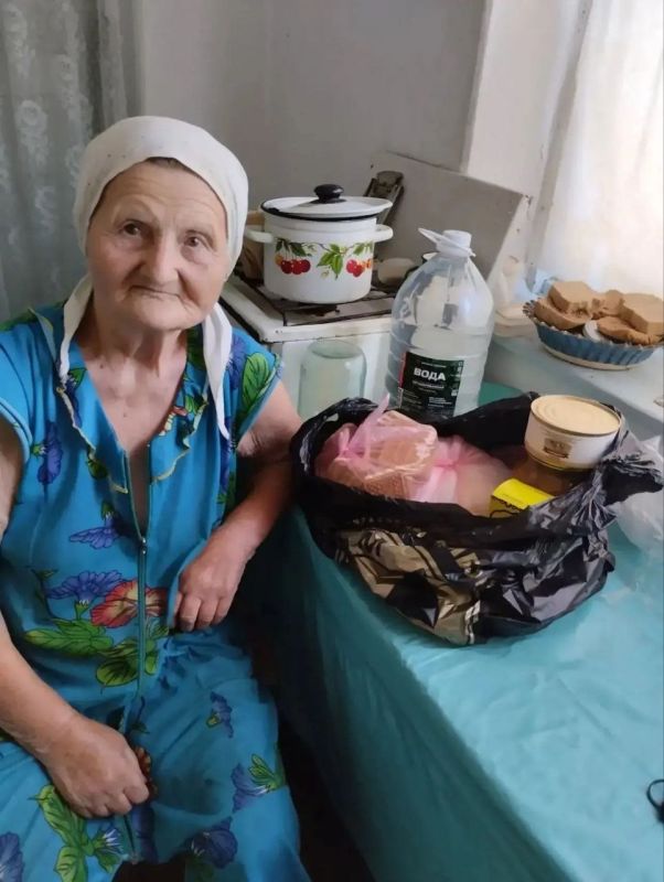 На этой неделе сотрудники отдела по вопросам социальной политики и отдела по вопросам противодействия коррупции, ЧС, ГО и мобилизационной работы администрации Приморского муниципалитета осуществили адресную выдачу... На этой неделе сотрудники отдела по вопросам социальной политики и отдела по вопросам противодействия коррупции, ЧС, ГО и мобилизационной работы администрации Приморского муниципалитета осуществили адресную выдачу...