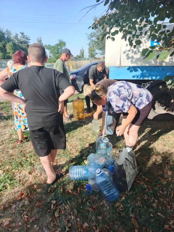 Администрация Приморского муниципального округа оказывает поддержку жителям города в условиях временных трудностей с водоснабжением Администрация Приморского муниципального округа оказывает поддержку жителям города в условиях временных трудностей с водоснабжением