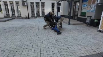 Житель Крыма задержан за передачу Киеву данных об объектах погранслужбы ФСБ