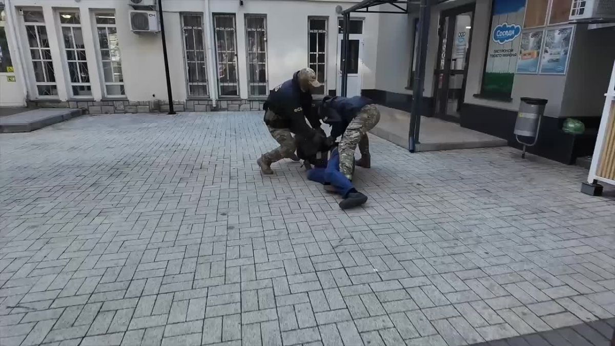 Житель Крыма задержан за передачу Киеву данных об объектах погранслужбы ФСБ