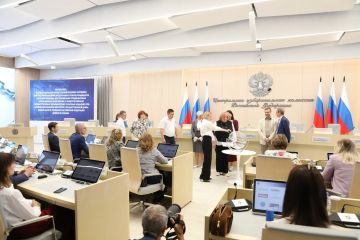 В ЦИК России прошли жеребьевки по распределению эфирного времени и печатных площадей между политическими партиями, зарегистрировавшими федеральные списки кандидатов на выборах депутатов Государственной Думы