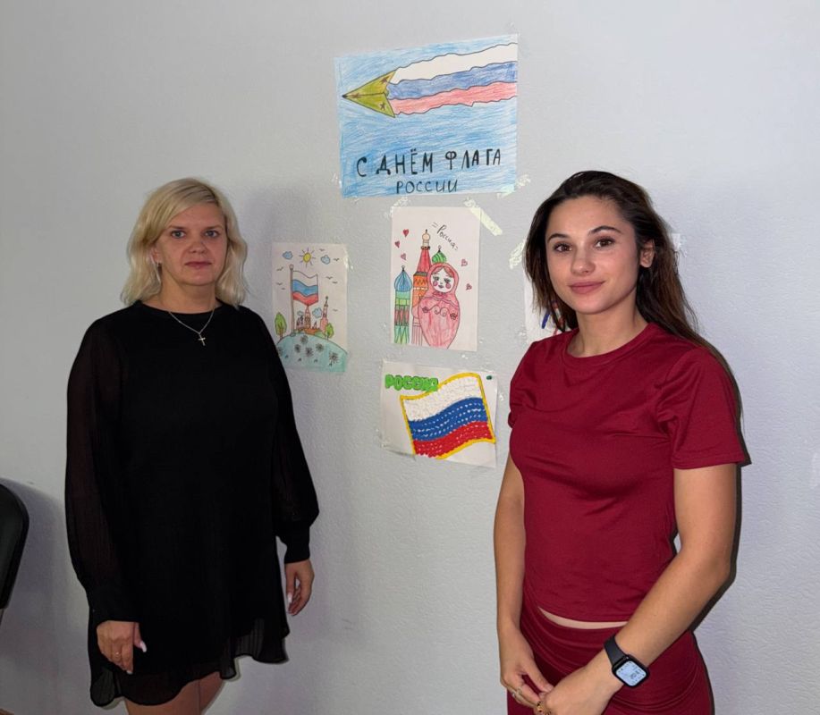 Сотрудники комитета тарифного регулирования организовали конкурс рисунков для воспитанников Мелитопольского областного центра социально-психологической реабилитации детей Сотрудники комитета тарифного регулирования организовали конкурс рисунков для воспитанников Мелитопольского областного центра социально-психологической реабилитации детей