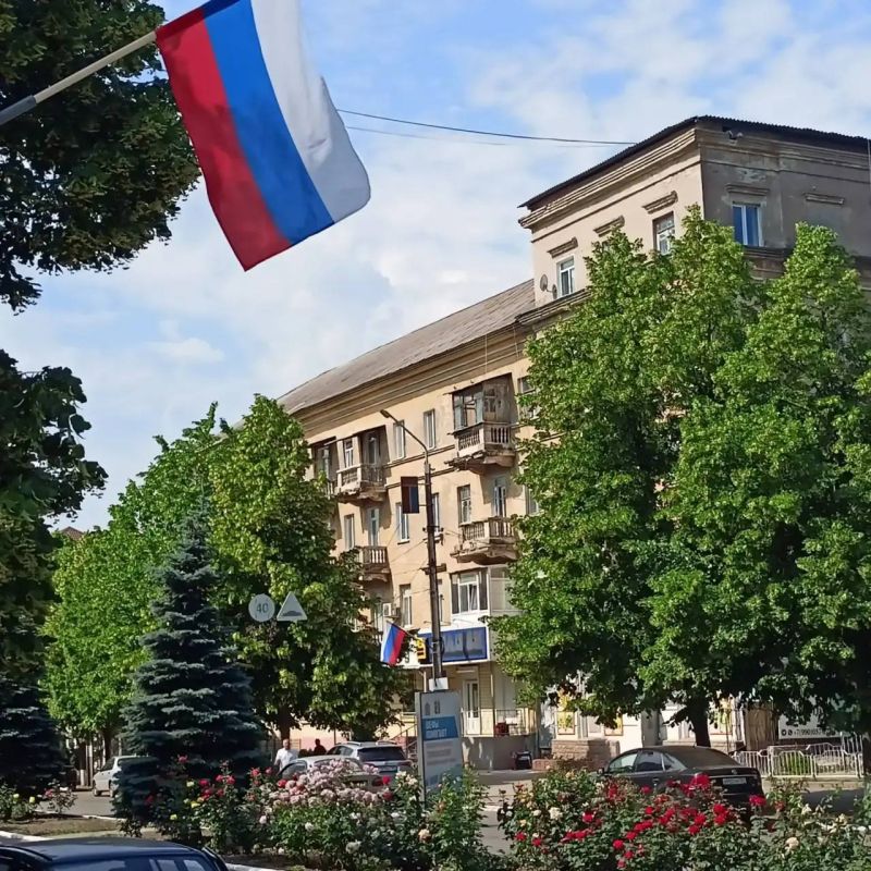 Сегодня важное для всей страны событие — День Государственного флага Российской Федерации Сегодня важное для всей страны событие — День Государственного флага Российской Федерации