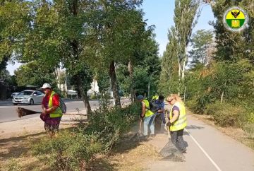 В Мелитополе привели в порядок площадь Победы и улицу Брив-ла-Гайард