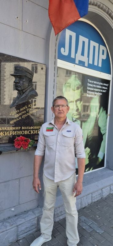 Сегодня свой День рождения отмечает Игорь Владимирович Севастьянов!