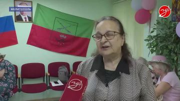 Отделение активного долголетия совместно с запорожским отделением Союза писателей России провели литературный вечер, посвященный окончанию лета
