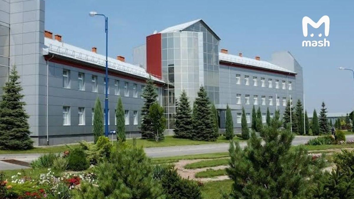 Около 4 млн бутылок водки "Хортица" и другой продукции алкогольной компании, спонсировавшей ВСУ, уничтожены при атаке ВС РФ на Запорожье Около 4 млн бутылок водки "Хортица" и другой продукции алкогольной компании, спонсировавшей ВСУ, уничтожены при атаке ВС РФ на Запорожье