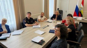 Начальник отдела архитектуры, градостроительства и экологии администрации Токмакского муниципального округа Валерия Гриценко проходит стажировку в Курской области по организации дистанционного обследования жилых помещений... Начальник отдела архитектуры, градостроительства и экологии администрации Токмакского муниципального округа Валерия Гриценко проходит стажировку в Курской области по организации дистанционного обследования жилых помещений...