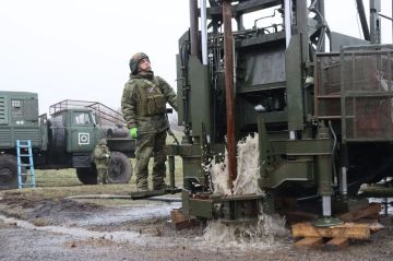 Костромские десантники помогают мирным жителям Запорожской области с водоснабжением