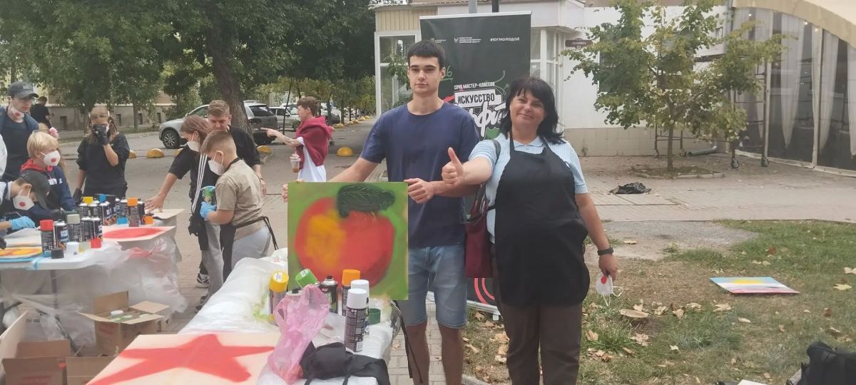 «Код нации»: граффити как новый язык искусства «Код нации»: граффити как новый язык искусства