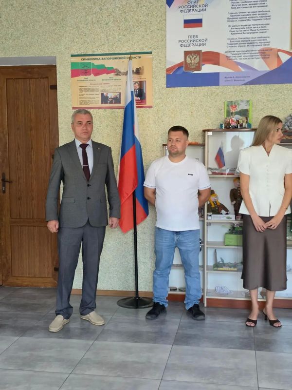 Юлия Сажаева: С Днём знаний, дорогие друзья! Юлия Сажаева: С Днём знаний, дорогие друзья!