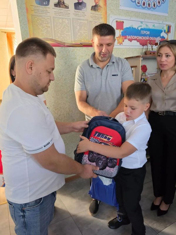 Юлия Сажаева: С Днём знаний, дорогие друзья! Юлия Сажаева: С Днём знаний, дорогие друзья!
