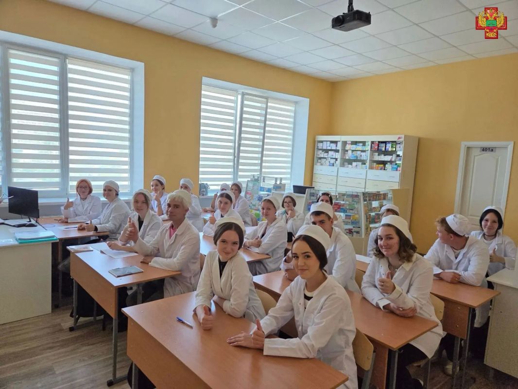 355 первокурсников начали обучение в медицинских колледжах Мелитополя и Бердянска 355 первокурсников начали обучение в медицинских колледжах Мелитополя и Бердянска