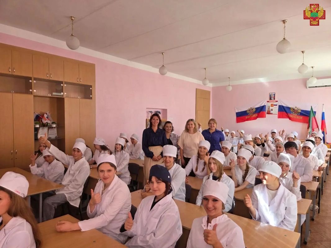 355 первокурсников начали обучение в медицинских колледжах Мелитополя и Бердянска 355 первокурсников начали обучение в медицинских колледжах Мелитополя и Бердянска