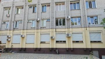 БпЛА ВСУ ударил по территории Васильевской центральной больницы