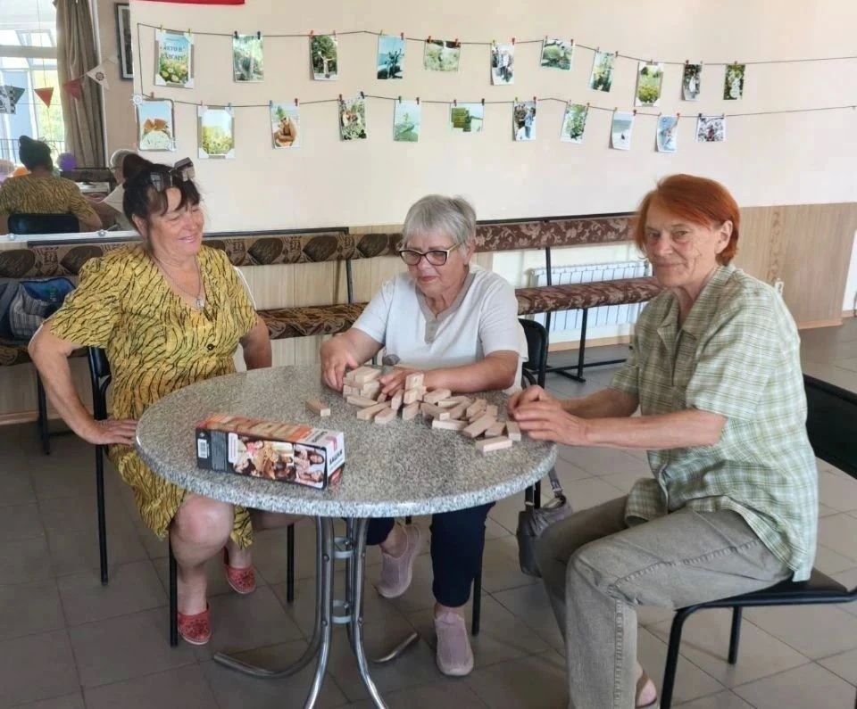 В рамках федерального проекта "Старшее поколение" национального проекта "Семья", в отделении активного долголетия обособленного подразделения г.Бердянск ГБУ «Комплексный центр социального обслуживания населения» Министерства... В рамках федерального проекта "Старшее поколение" национального проекта "Семья", в отделении активного долголетия обособленного подразделения г.Бердянск ГБУ «Комплексный центр социального обслуживания населения» Министерства...