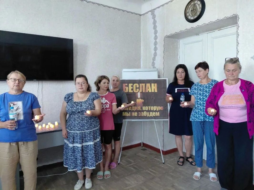 «Эхо бесланской печали»: в библиотеке посёлка Андреевка прошли памятные мероприятия «Эхо бесланской печали»: в библиотеке посёлка Андреевка прошли памятные мероприятия