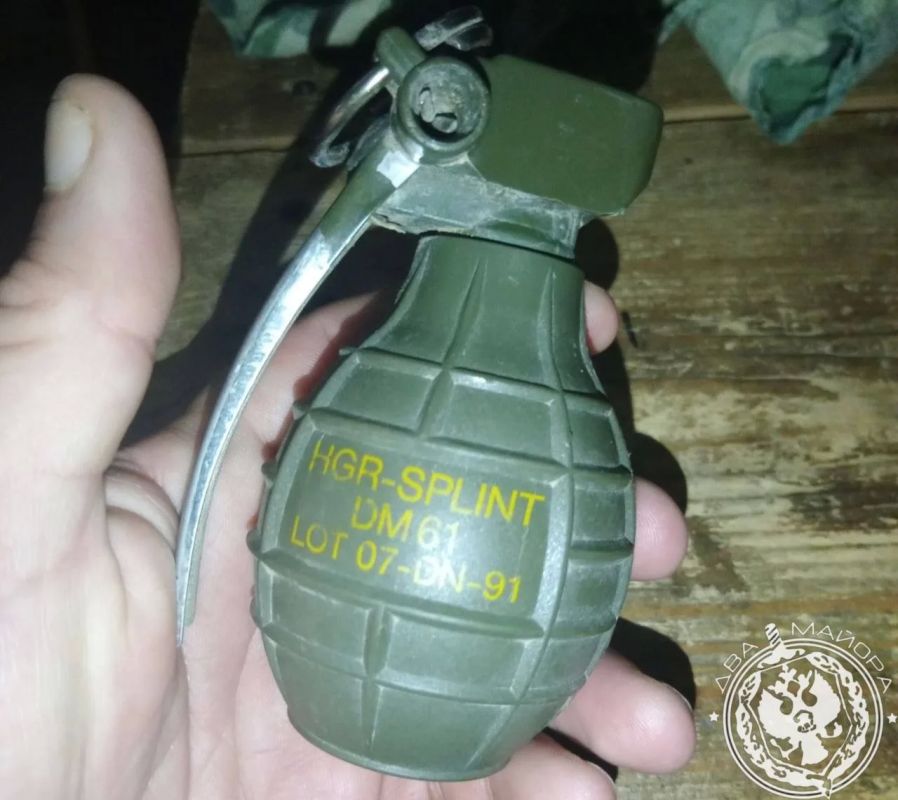 Два майора: Рубрика «Будни солдата».. Нам пишут: Приветствую! На связи командир инженерно-саперной группы отдельного батальона специального назначения БАРС-11, позывной Бульдог Два майора: Рубрика «Будни солдата».. Нам пишут: Приветствую! На связи командир инженерно-саперной группы отдельного батальона специального назначения БАРС-11, позывной Бульдог