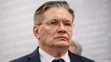 Запорожская АЭС перешла на внешнее питание и работает в штатном режиме после восстановления линии "Ферросплавная-1", сообщил глава "Росатома" Алексей Лихачёв