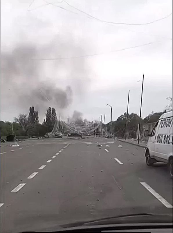 В Краматорске минус мост, ждём кадры объективного контроля
