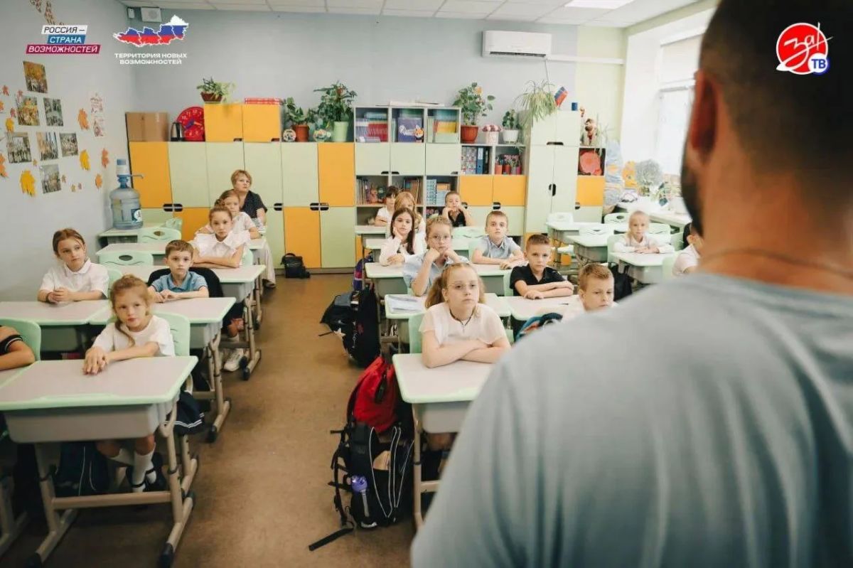 Школы Запорожской области начали учебный год с необходимым кадровым ресурсом Школы Запорожской области начали учебный год с необходимым кадровым ресурсом