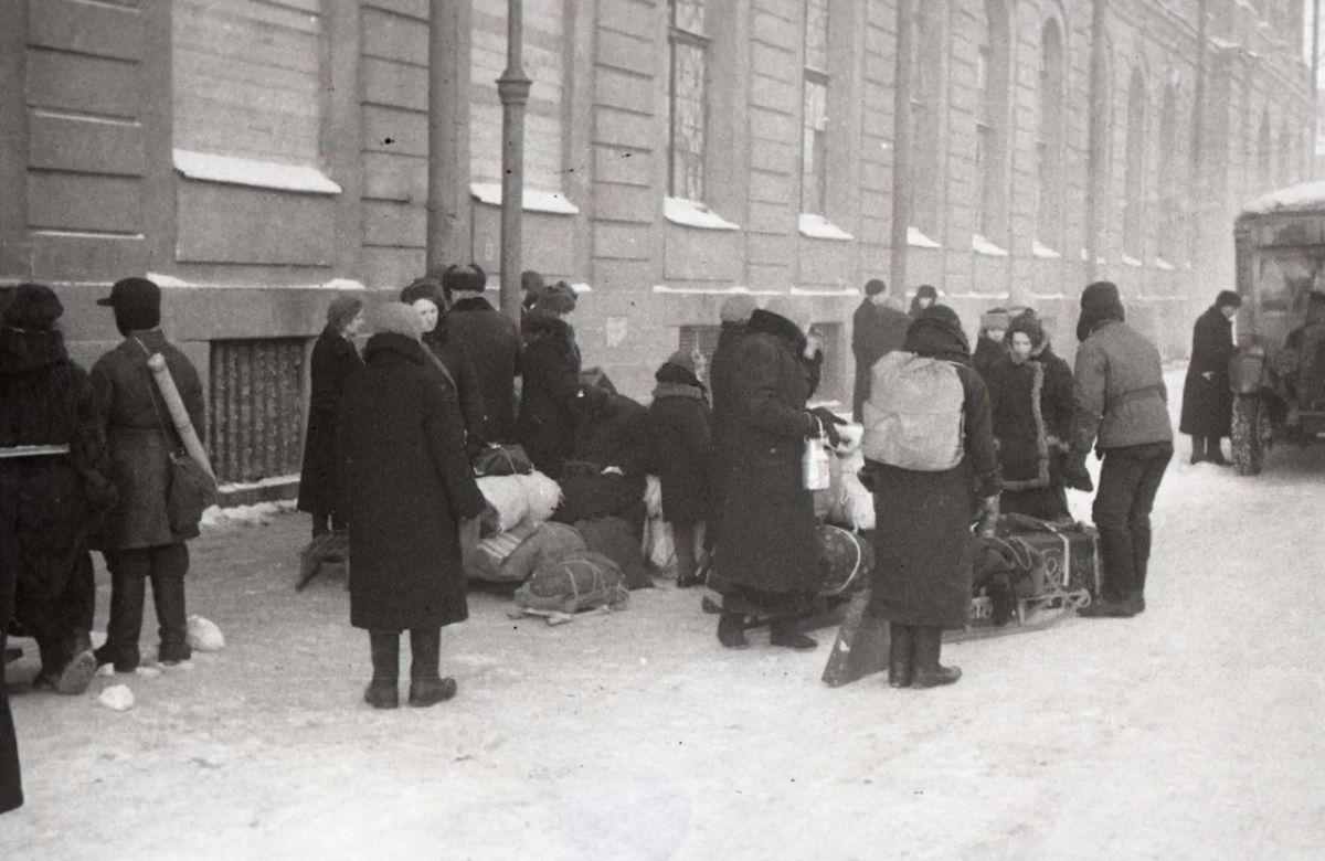 8 сентября — День памяти жертв блокады Ленинграда 8 сентября — День памяти жертв блокады Ленинграда