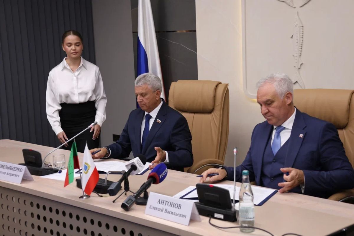 Виктор Емельяненко: Сегодня работаю в Саратове Виктор Емельяненко: Сегодня работаю в Саратове