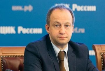 Сегодня свой День рождения отмечает член ЦИК России Евгений Александрович Шевченко!