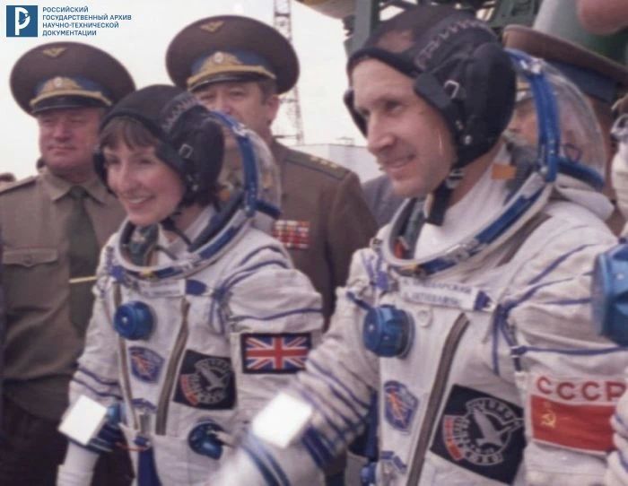 Командир российско-британского экипажа: к 70-летию космонавта Анатолия Арцебарского Командир российско-британского экипажа: к 70-летию космонавта Анатолия Арцебарского