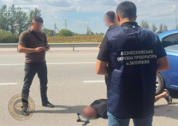 В Запорожье задержали мужчину, который помогал "ухылянтам" выехать с Украины