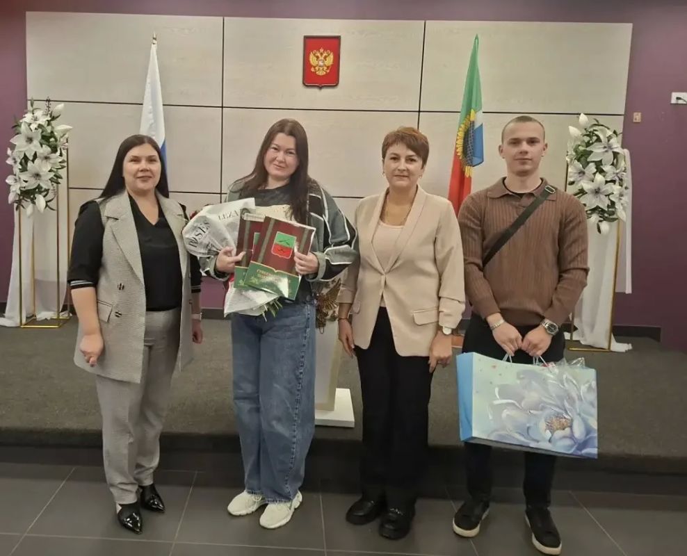 В семье — пополнение вдвойне!