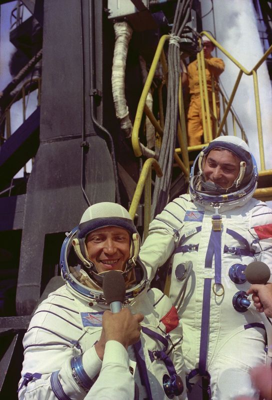 «СОЮЗ-22» И «РАДУГА»: КАК ИСПЫТЫВАЛИ КОСМИЧЕСКИЙ ФОТОАППАРАТ «СОЮЗ-22» И «РАДУГА»: КАК ИСПЫТЫВАЛИ КОСМИЧЕСКИЙ ФОТОАППАРАТ