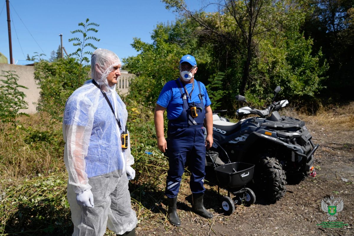 Арсен Арзиев принял участие в мероприятиях по укреплению ветеринарной защиты регионов Арсен Арзиев принял участие в мероприятиях по укреплению ветеринарной защиты регионов