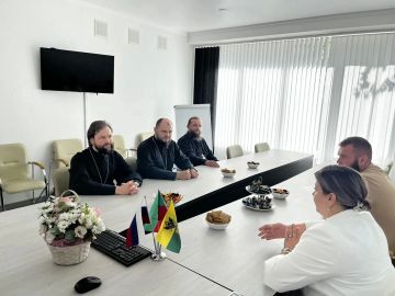 Министр труда и социальной политики Запорожской области вместе с Епископом Бердянским и Приморским обсудили поддержку населения