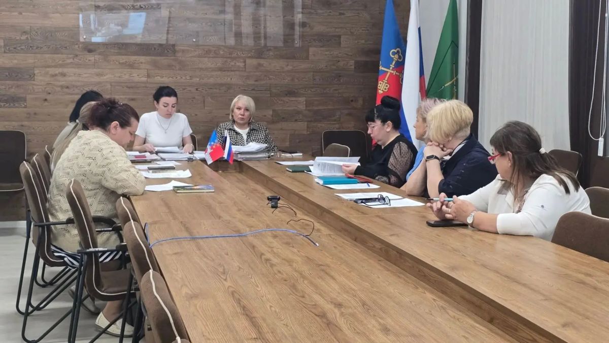 В Васильевском муниципальном округе прошло очередное заседание комиссии по делам несовершеннолетних В Васильевском муниципальном округе прошло очередное заседание комиссии по делам несовершеннолетних