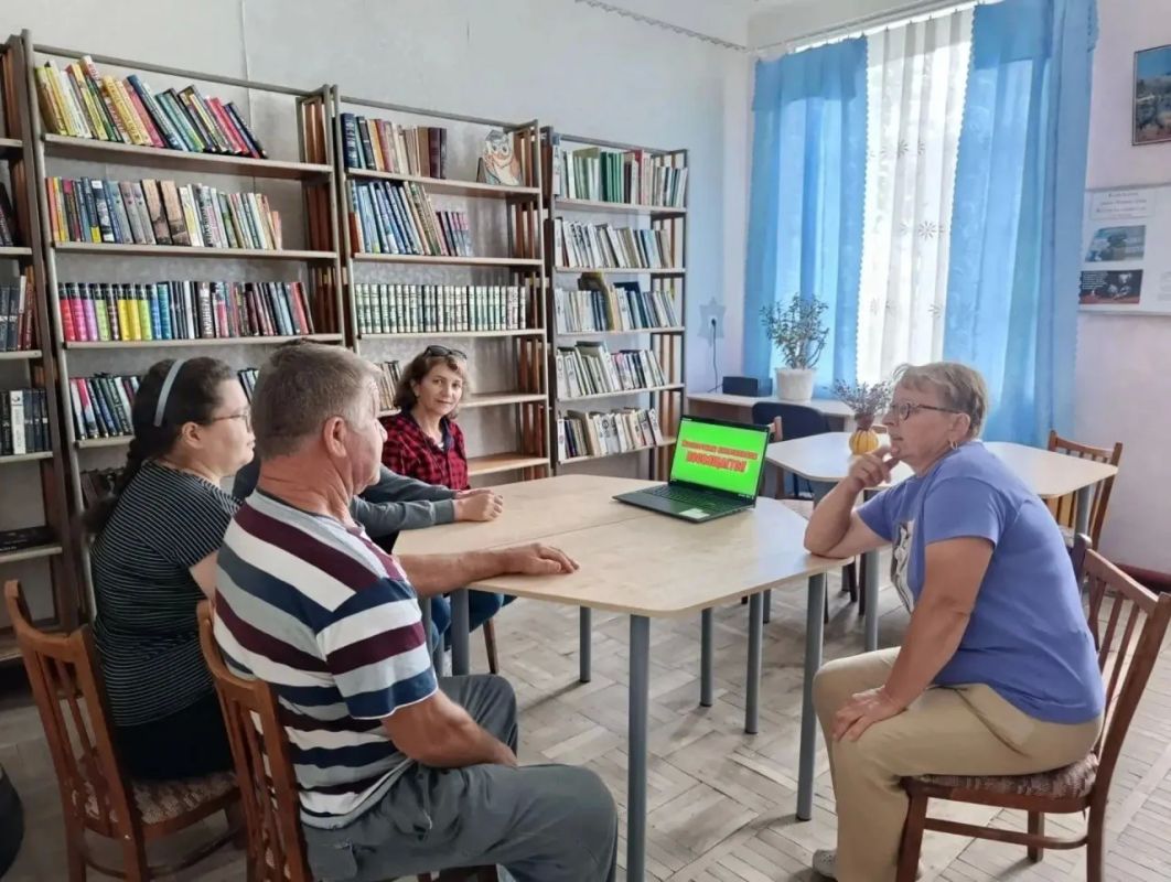 «Жизнь прекрасна — не губи её»: в библиотеке Андреевки состоялся час полезной информации